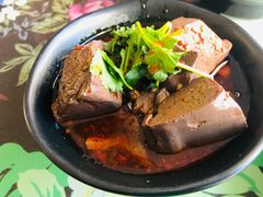 -桥香园云南过桥米线(金马碧鸡店)