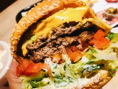 -The Habit Burger Grill 哈比特汉堡(复兴soho店)