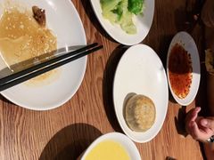 -清真吴记门钉肉饼·喜多利