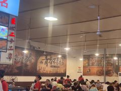 -冶建镜子·老南昌大排档·江西虾王(总店)