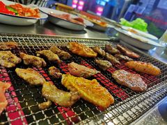 -马路牙子地桌烤肉(工体店)