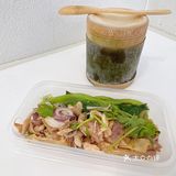 路过这家店的风格 也太fashion了吧