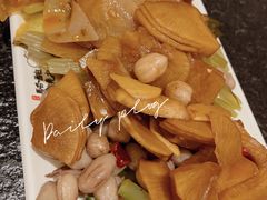 -福苗小骆驼烧烤(大唐不夜城店)