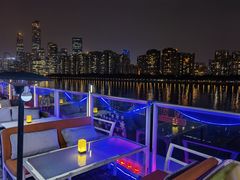 -琶醍壹号•音乐江景餐吧