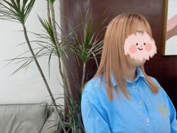 -DO A HAIRSTYLE
