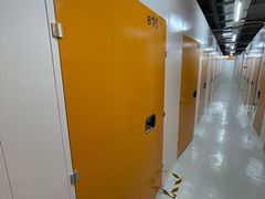 -安东易迷你仓自助寄存仓库(淞虹路店)