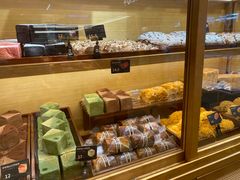 -小飞象面包公社(珠江路金鹰店)