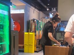 -街角等你.大连海鲜烧烤.经典铁板海鲜串(西安路店)