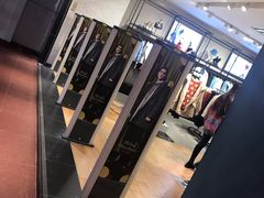 -三福时尚(三峡广场华夏银座店)