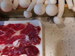 -牛村来人潮汕牛肉火锅(西单店)