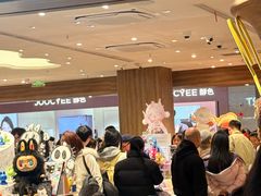 -泡泡玛特POPMART(国金街店)
