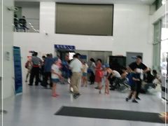 -蓝海豚游泳俱乐部(南京西路店)