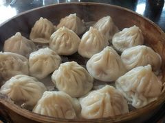 鲜肉小笼-南翔饭店