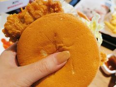 香辣鸡腿堡-肯德基(传媒广场店)