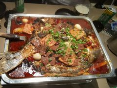 -鸣记脆皮烤鱼·海鲜烤鱼(三八广场店)
