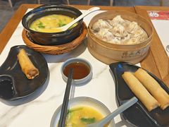 -馋三尺蟹粉小笼(人民广场店)