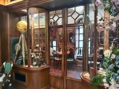 -秘密旅行Bonjour(黑金冠 江南西店)