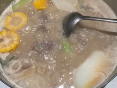 -肥仔文澳门猪骨煲(南京西路店)