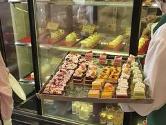 -东莞塘厦三正半山温泉酒店·沙利文西餐厅