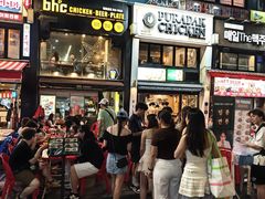 -BHC炸鸡(明洞总店)