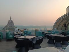 -Hi City·城市之巅