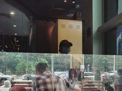 -麦当劳(中二横路店)