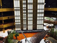 -上海滴水湖皇冠假日酒店