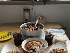 -渝信川菜 · 川味家常菜(财富购物中心店)