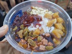 -八一路好吃街(雨田商务大厦店)