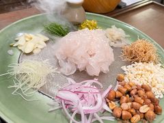 -得意咚瓜·顺德鱼生·冬瓜火锅(深圳首店)