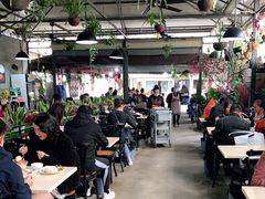 大堂-啰啰冰屋(景洪总店)