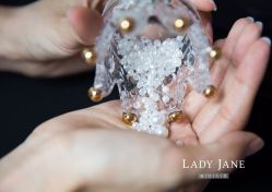 -Lady  Jane高端婚纱礼服馆