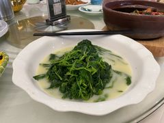 -五谷芳乳鸽王(海景店)