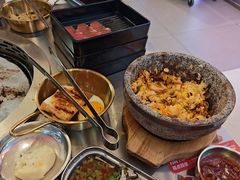 -哈哈碳都·牛肋条无限自助烤肉(宝龙店)