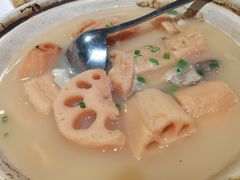 莲藕汤-山泉公馆酒家(广州东站店)
