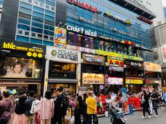 -BHC炸鸡(明洞总店)