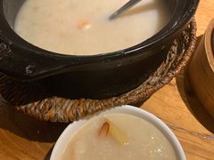 招牌鲜虾粥-颐和•海鲜砂锅粥•啫啫煲(奥林匹克广场店)