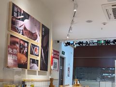 -白沙肴·长沙米粉.小炒湘菜(地王店)