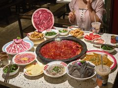 -红九格老火锅(三峡广场店)