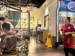 -湘阁里辣(沙井华润万家店)