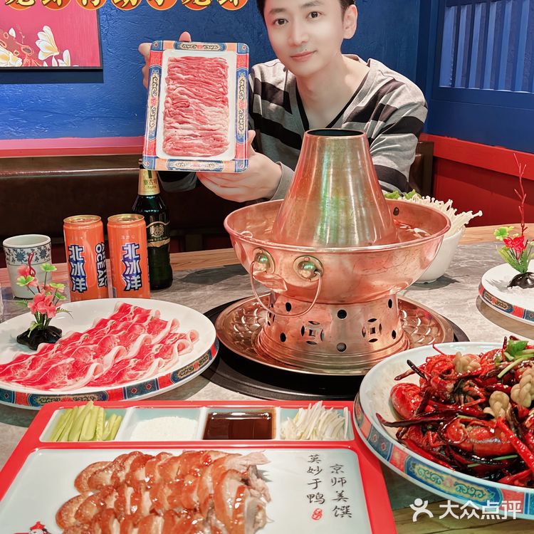 小龙虾和烤鸭这对CP，一下子撞进了我心坎里了！