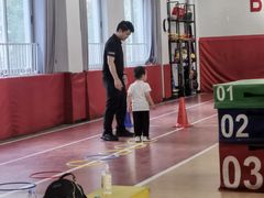 -悦动体能篮球羽毛球网球(三里河店)