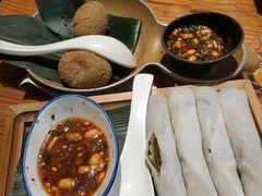 -野山舂·贵州现舂酸汤火锅(鸿通城店)