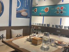 -尚尚仙·酸汤猪手·猪肚鸡火锅(华联万柳购物中心店)