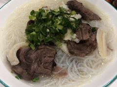 -犇逸·乐山跷脚牛肉·四川现炒(览海店)