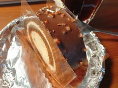 梦龙瑞士卷-Dough&Joe团憩(瑞虹天地月亮湾店)