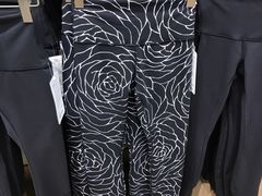 -lululemon athletica(希慎广场店)