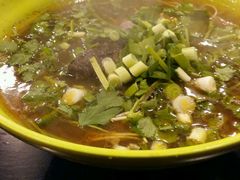 -张记牛肉面馆(天津路店)