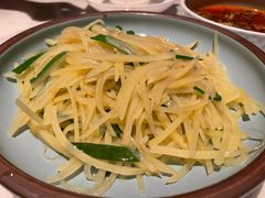 清炒土豆丝菜-上上席川菜(凯德乐峰广场店)