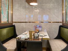 卡座-稻香酒家·33年老字号·港式粤菜(富邦中心店)